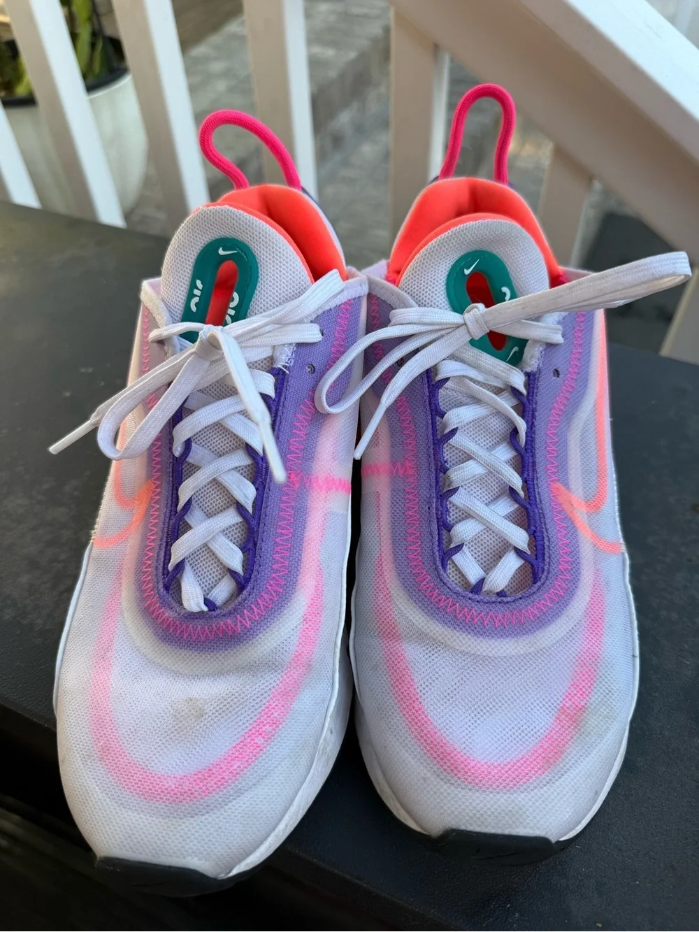 Nike women’s  Air Max 2090 sneakers